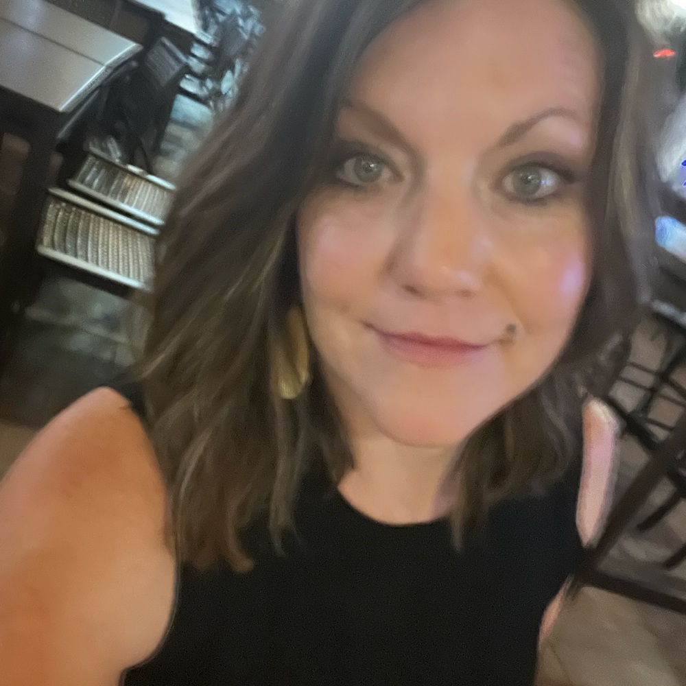 Meet your Posher, Brandi